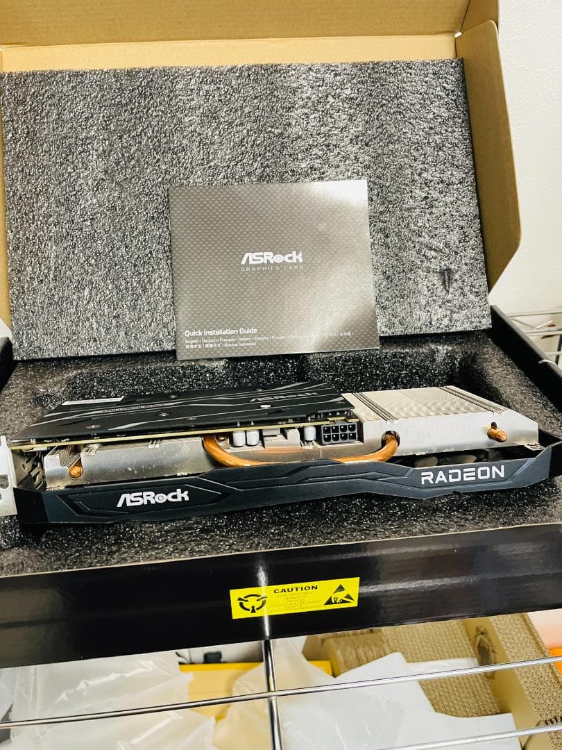 グラフィックボード・グラボ・ビデオカード AMD Radeon RX 6600 ASRock Challenger 8GB