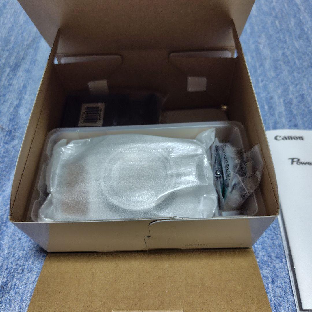 Canon　キャノン　 PowerShot SX740 HS 本体　シルバー