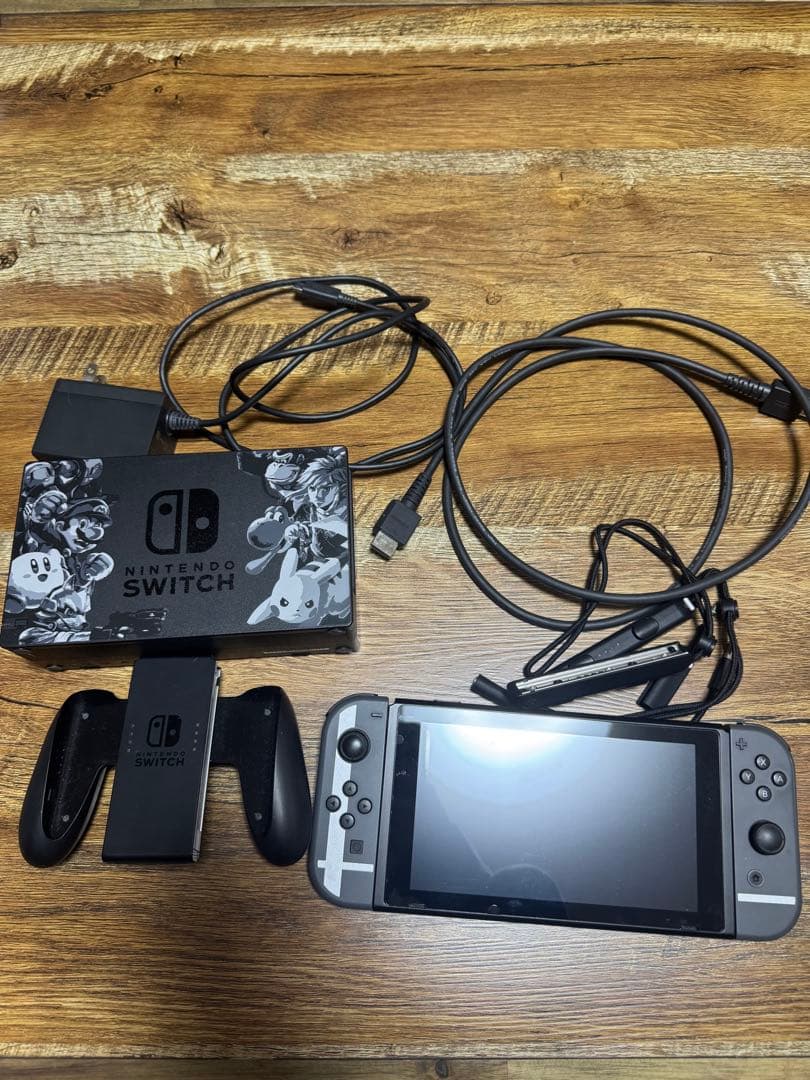 Nintendo Switch スマッシュブラザーズモデル