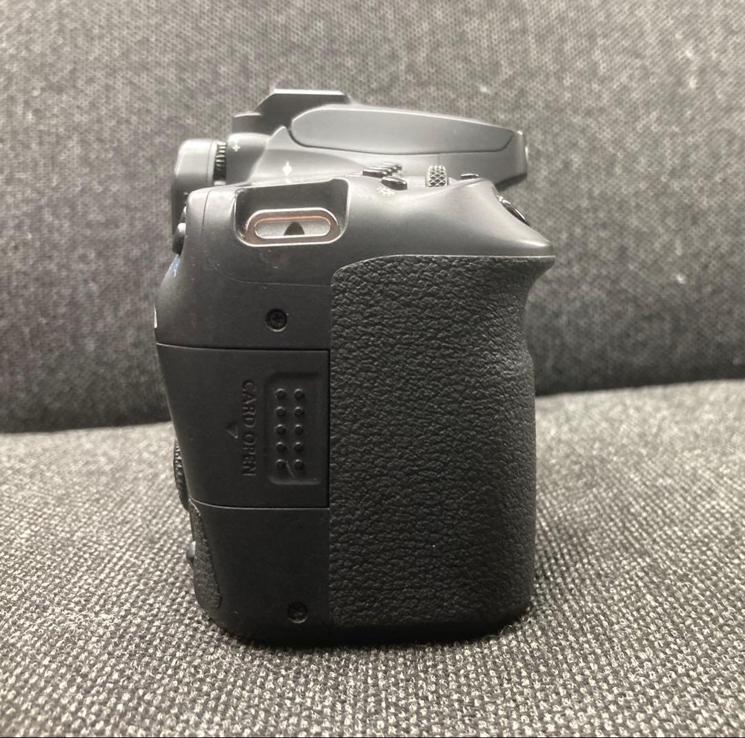 Canon EOS 90D ボディ 本体