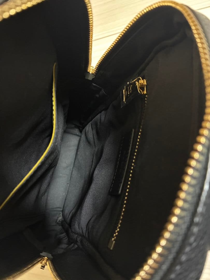 y*4様 Paul Smith 黒 レザー ショルダーバッグ