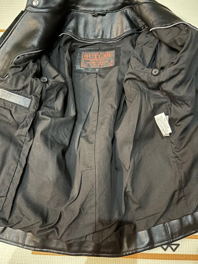 アウトロー OUTLAW レザージャケット ライダース 本革