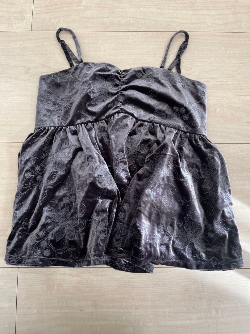 【みかん】ungrid ベロア刺繍デザインキャミ