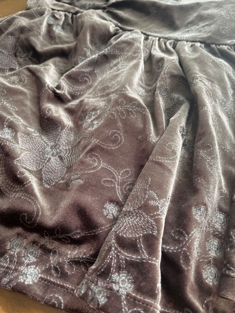 【みかん】ungrid ベロア刺繍デザインキャミ