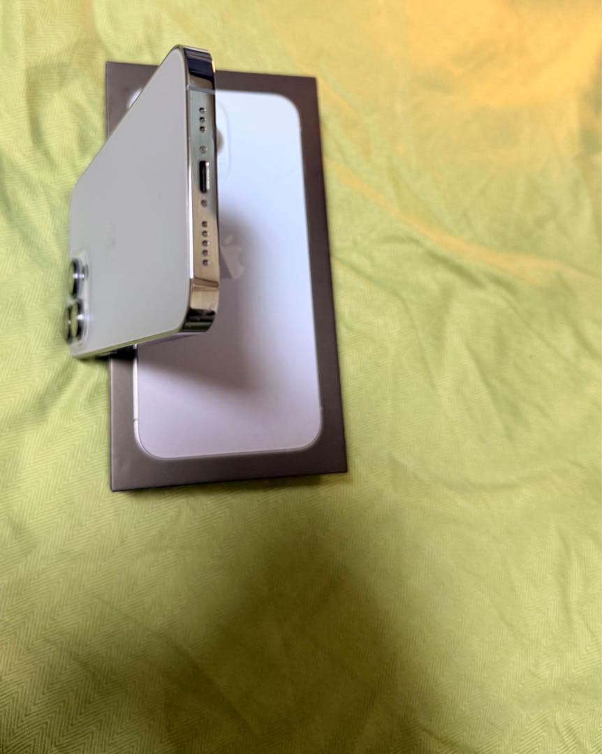 Apple iPhone 13 Pro シルバー 本体 箱付き