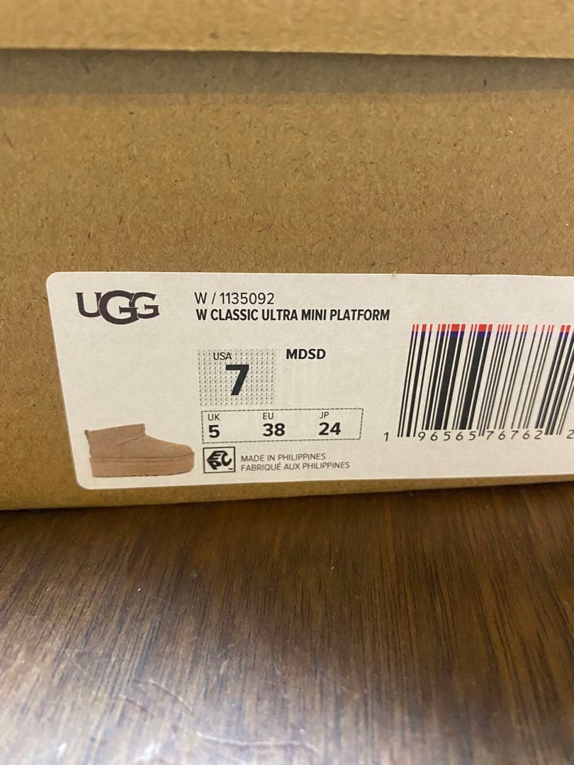 SALE中❣️新品UGG CLASSIC ULTRA MINI PLATFOR