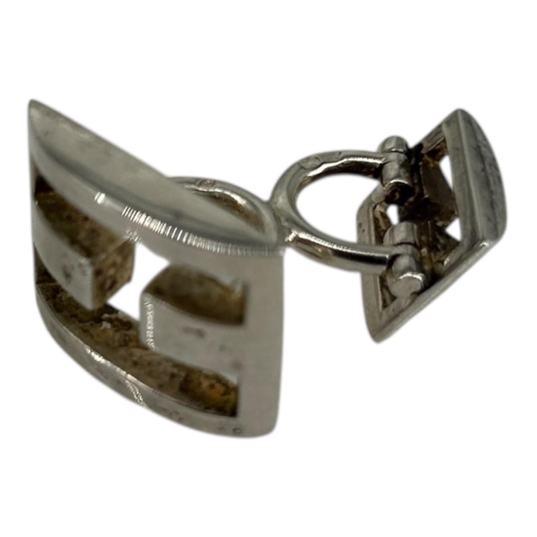 Hermes　カフス　小物　ファッション　アクセサリー