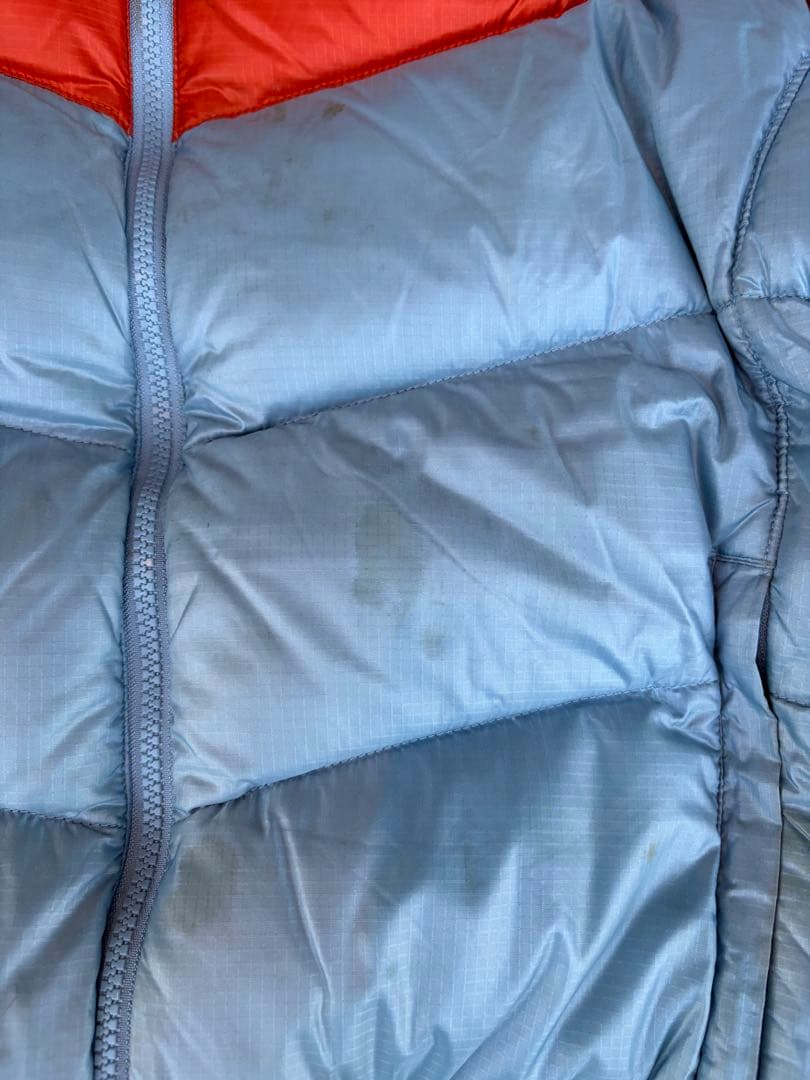 Columbia フード付きダウンジャケット M