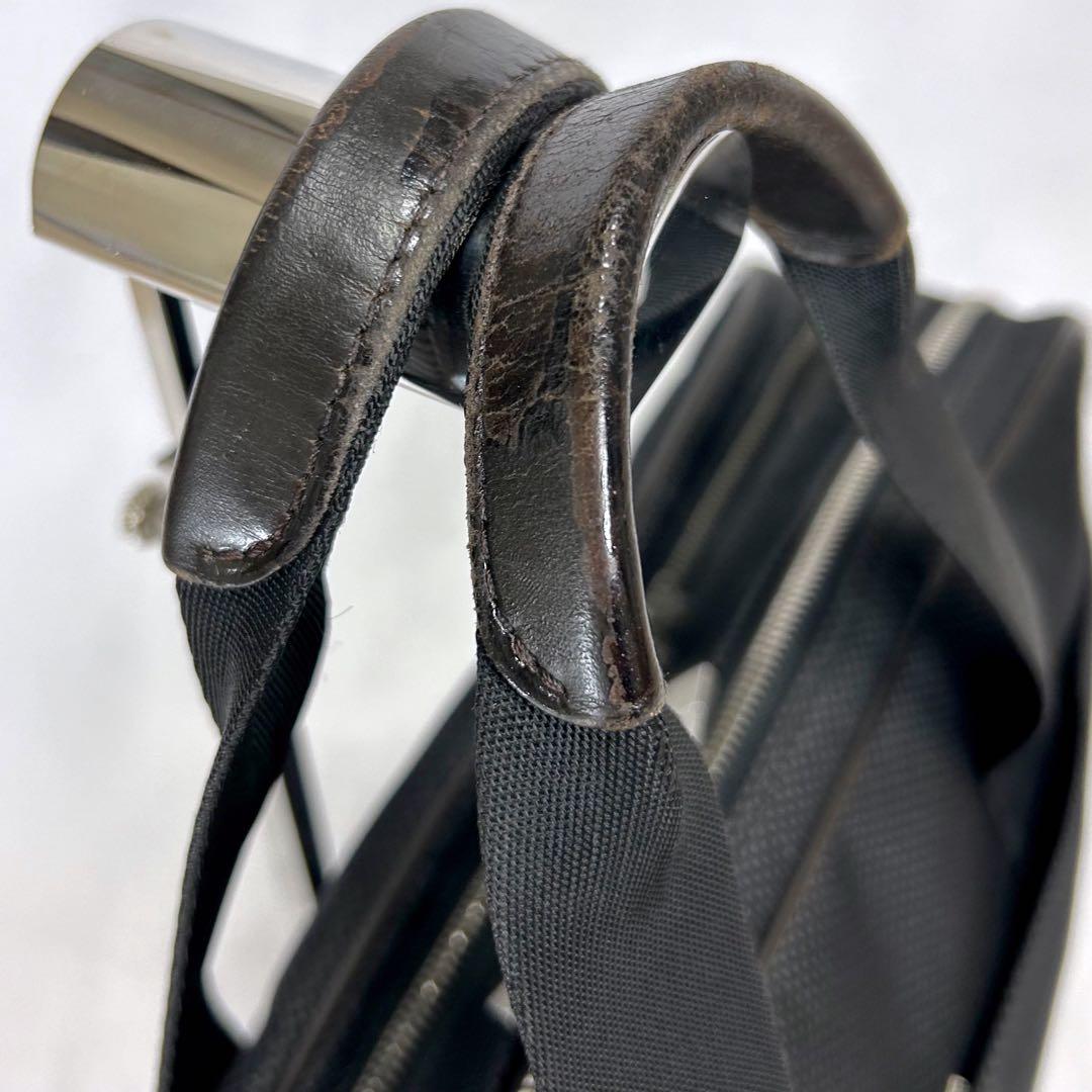 ルイヴィトン　ビジネスバッグ　ブラック　アソシエGM ダミエジュアン