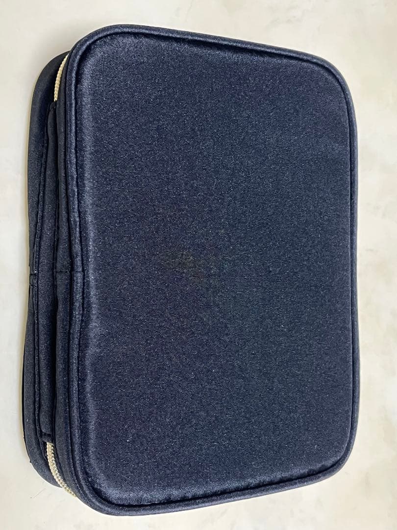 ⓶CHANEL レ ミニ ドゥ シャネル　ブラシ６本セット＆ポーチ　新品未使用品