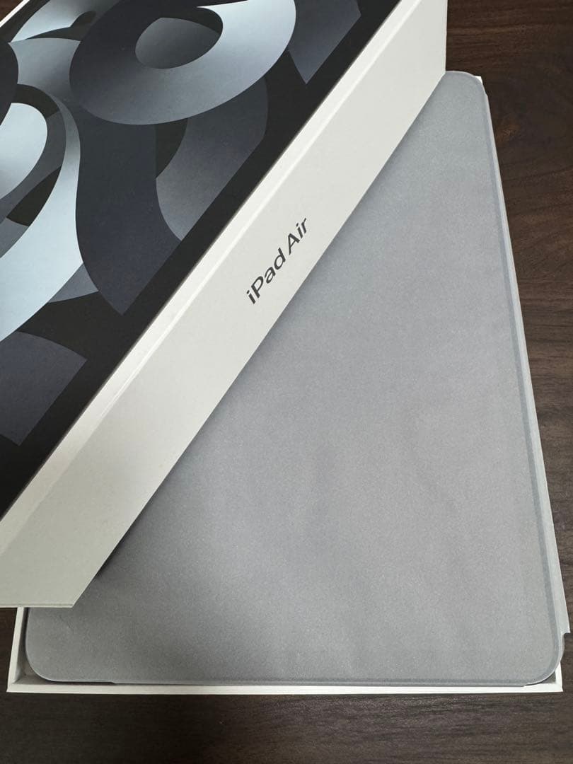 〜6/15限定値下iPad Air 第5世代　64GB バッテリー容量97%