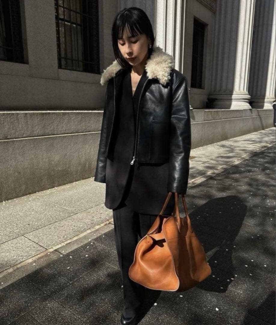 AMERI VINTAGE☆COMPACT FAKELEATHER JACKET