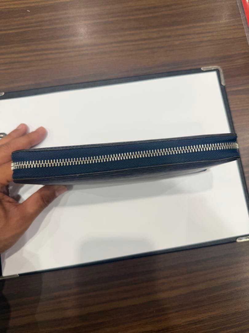 エピレザー ネイビー 長財布