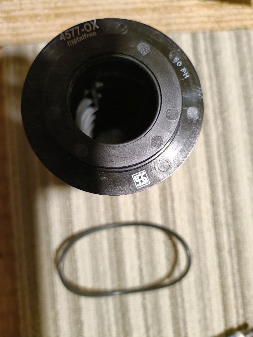 【未使用品】ポルシェ　ボクスター（９８７型）オイルフィルタ、プラグ、ドレンボルト