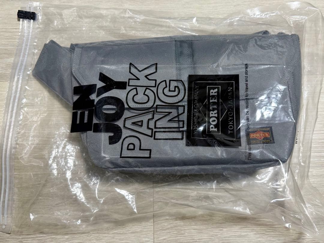 H*様 週末限定特価)PORTER メッセンジャーバッグ グレー 新品未使用