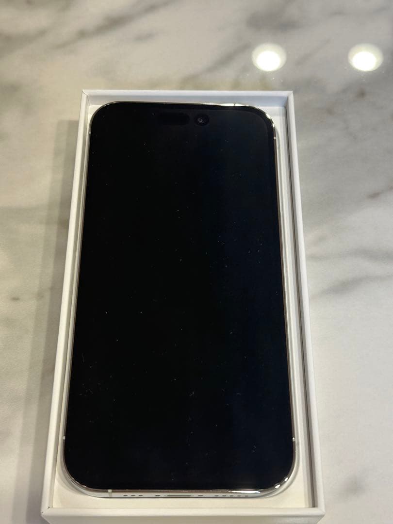 Apple iPhone 14 pro 256GB シルバー