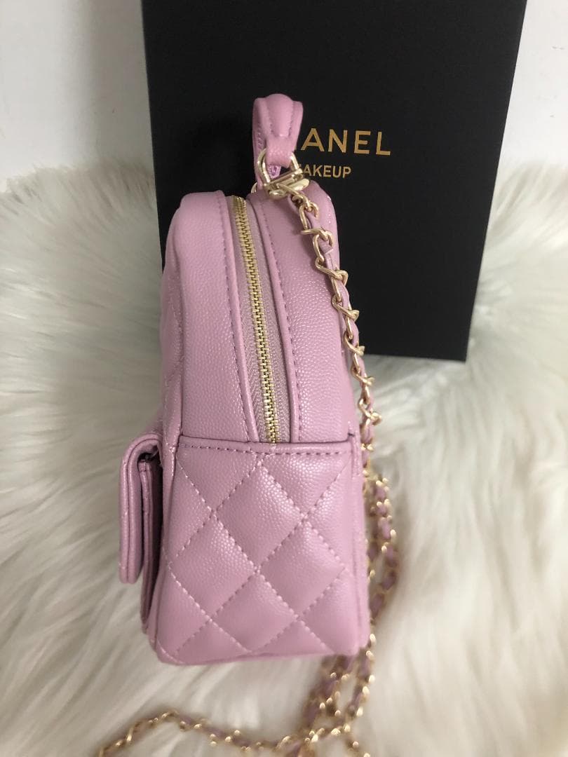 ノベルティー　ピンク　バッグ　ダーブラ　レザー　レディース　綺麗