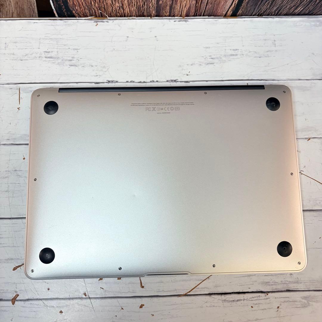 Apple MacBook AIR 2010 13インチ 256GB シルバー