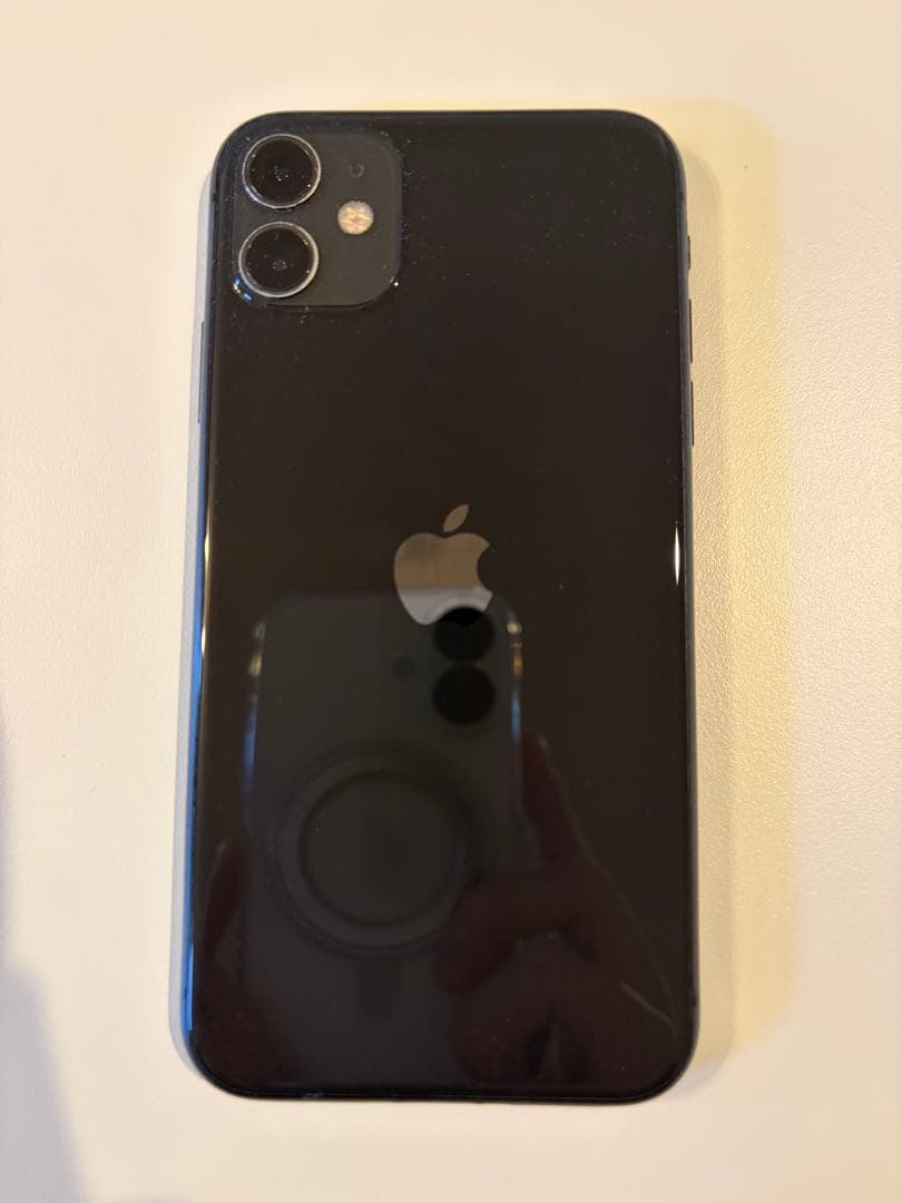 Apple iPhone 11 ブラック 本体