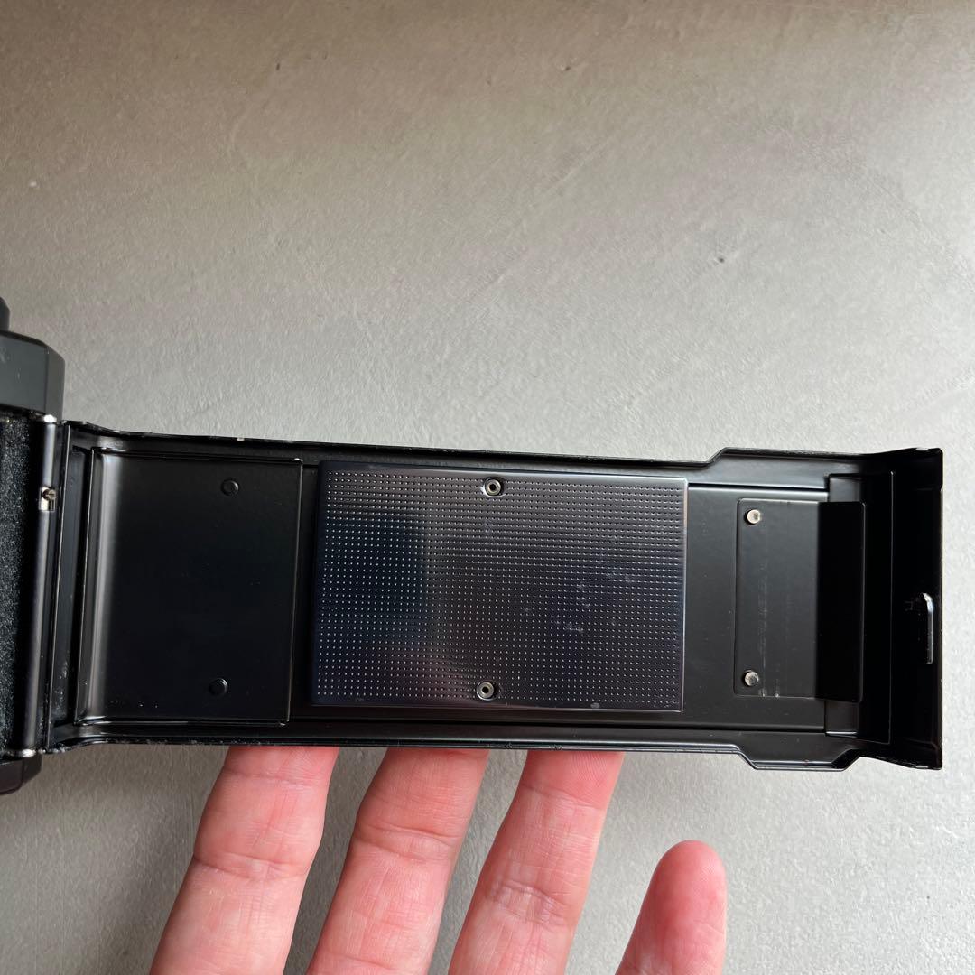 OLYMPUS OM-1 フィルムカメラ 50mm単焦点レンズ付き