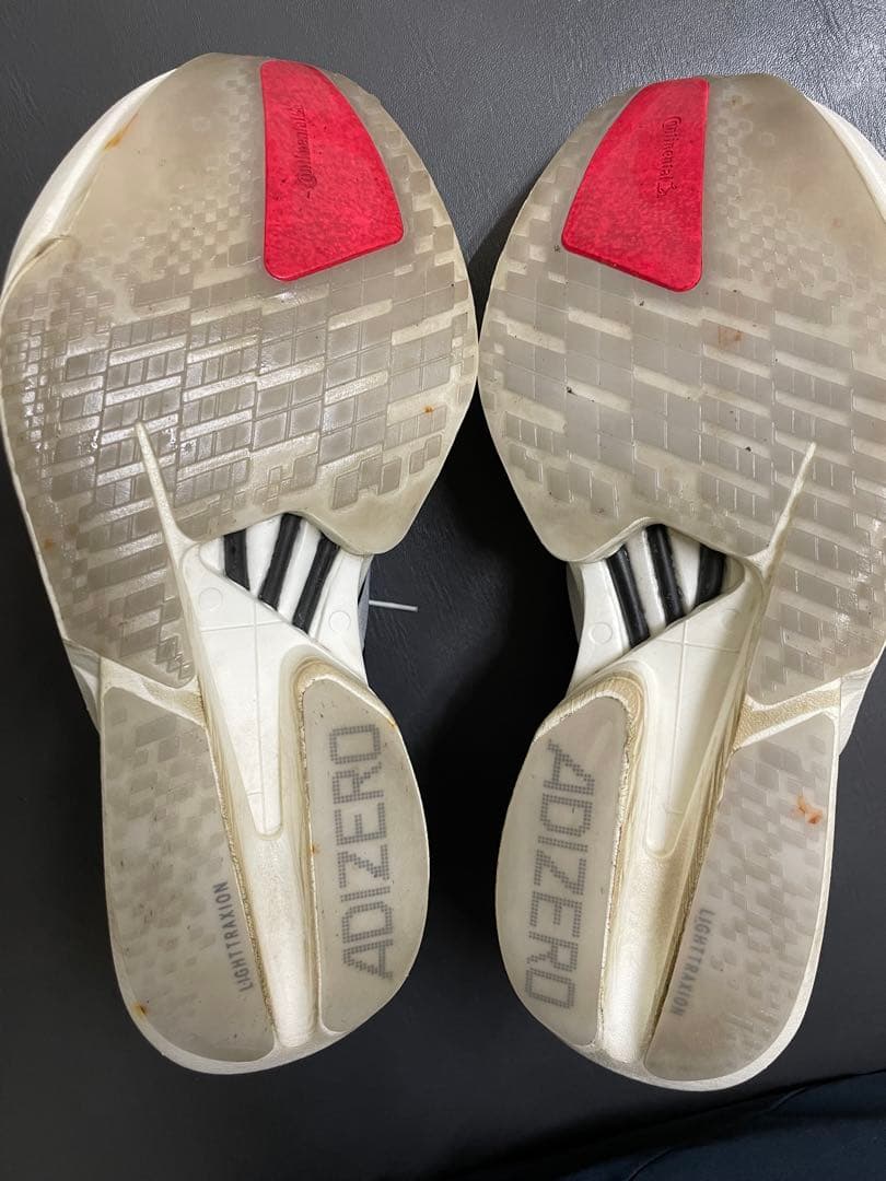 アディオスプロ4 27センチ