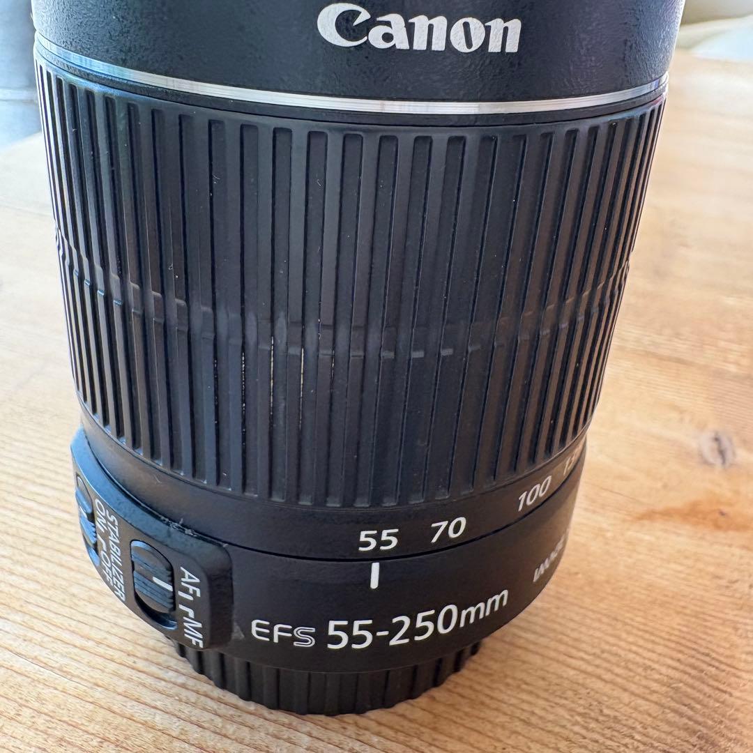 Canon EFS 55-250mm F4-5.6 IS ll キャノン レンズ