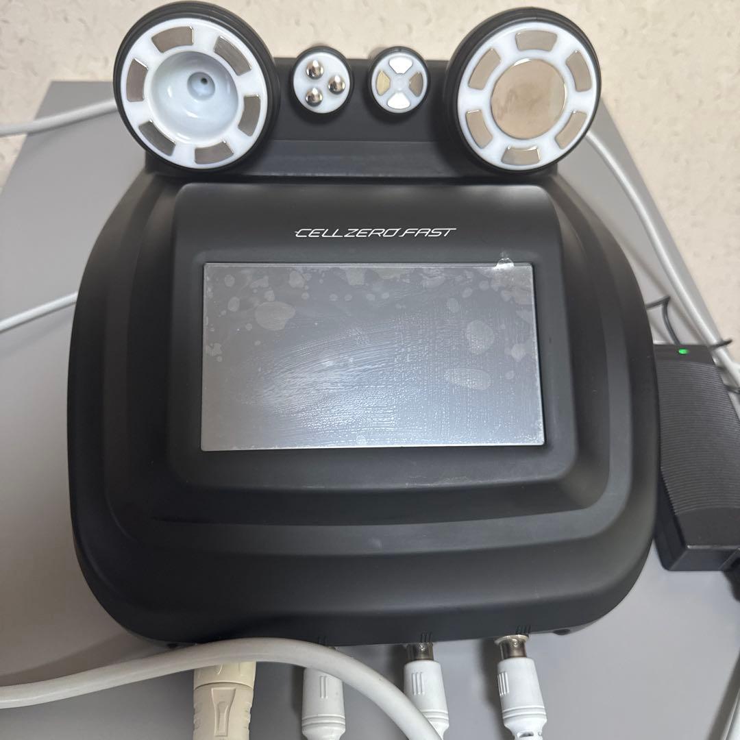 CELL ZERO FAST セルゼロファスト　美顔器　痩身　リフトアップ