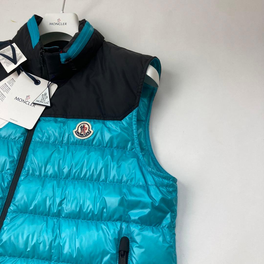 モンクレール ハンガー付き ベスト 美品 3 L ダウン ORTAC