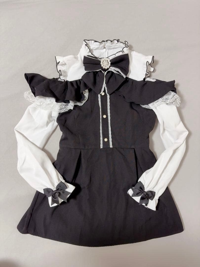 MA*RS 肩開きビジューリボンフリルセットアップ