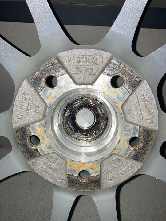 値下げ中　15inchスタッドレス 4本セット