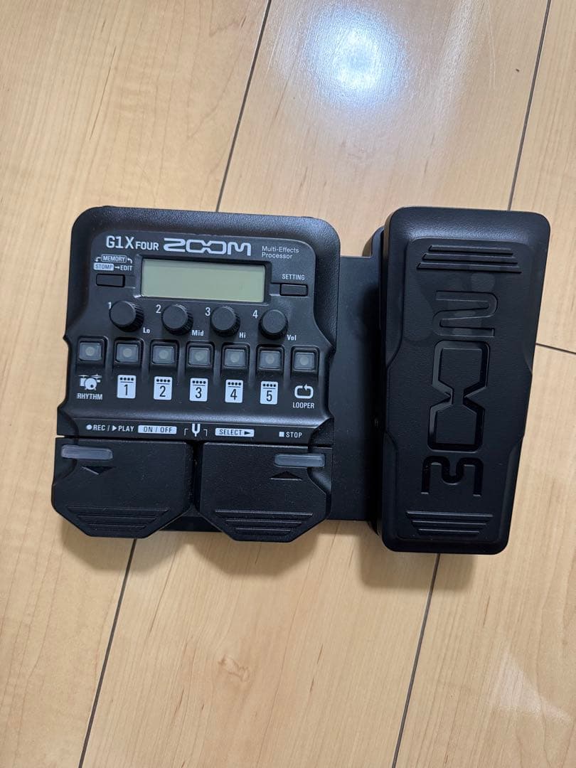 デ*ん様 Zoom G1X Four ギターエフェクター