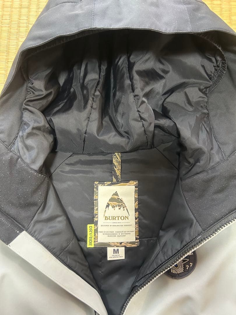 BURTON　バートン　スノーボードウェアー　上下セット　キッズ　Mサイズ140