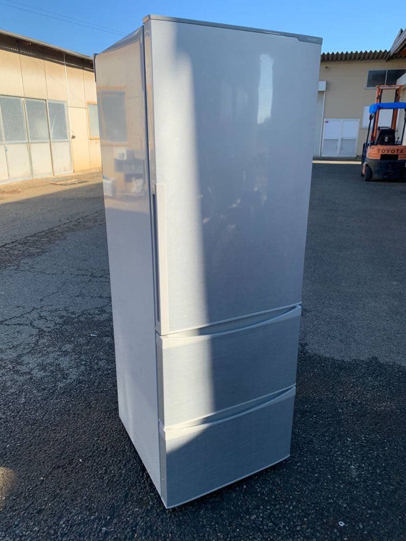 ①✅SHARPノンフロン冷凍冷蔵庫✅ ✅SJ-ES26Y-S✅送料設置無料