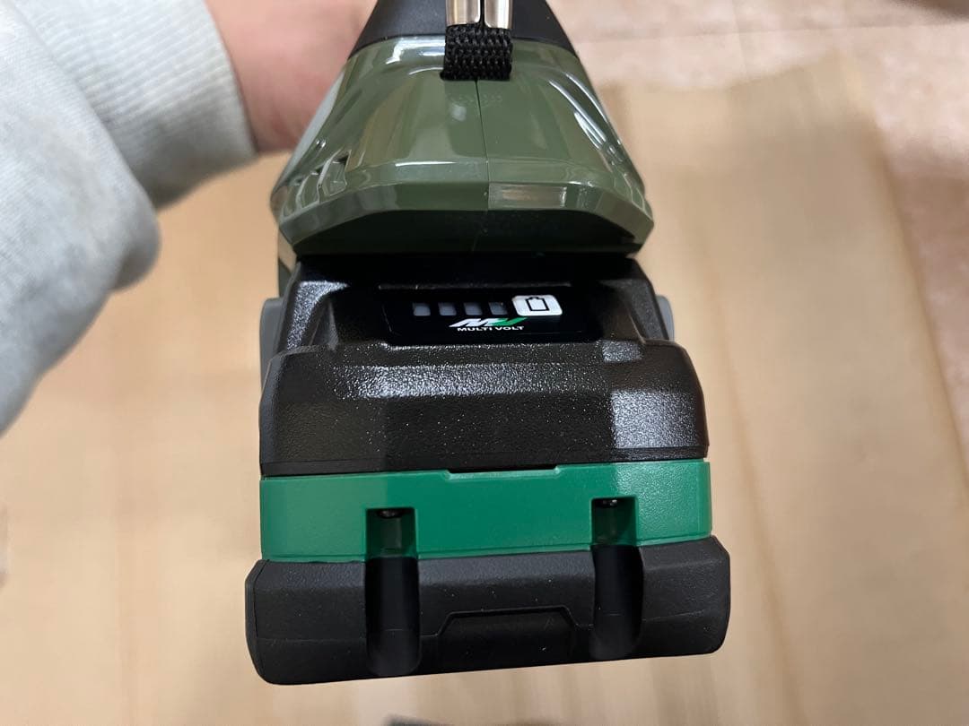 [新品未使用品] HiKOKI36V2段サイクロン式コードレス掃除機