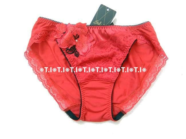 セール　サルート/キューティーハニー　C70＆ノーマルショーツM　RE　75G