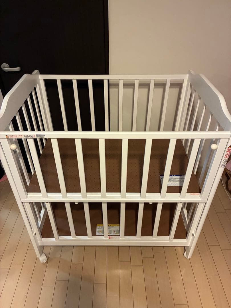 ベビー用寝具・ベッド f