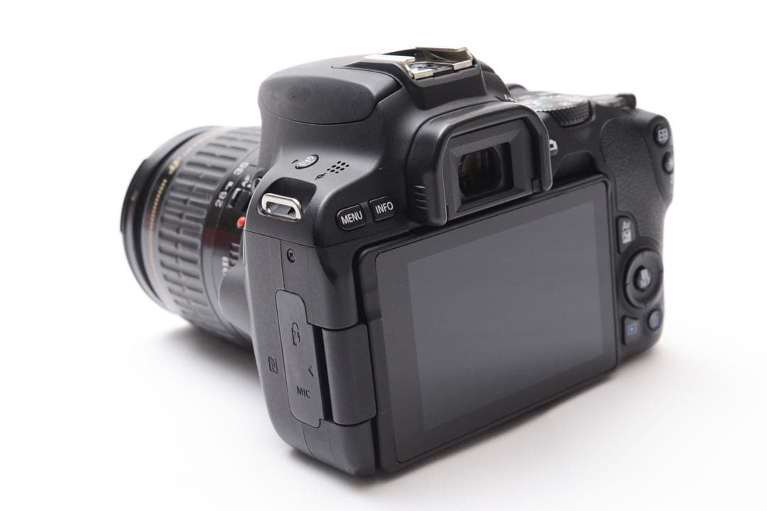 デジタル一眼レフカメラ/キヤノン Canon EOS Kiss X9レンズキット