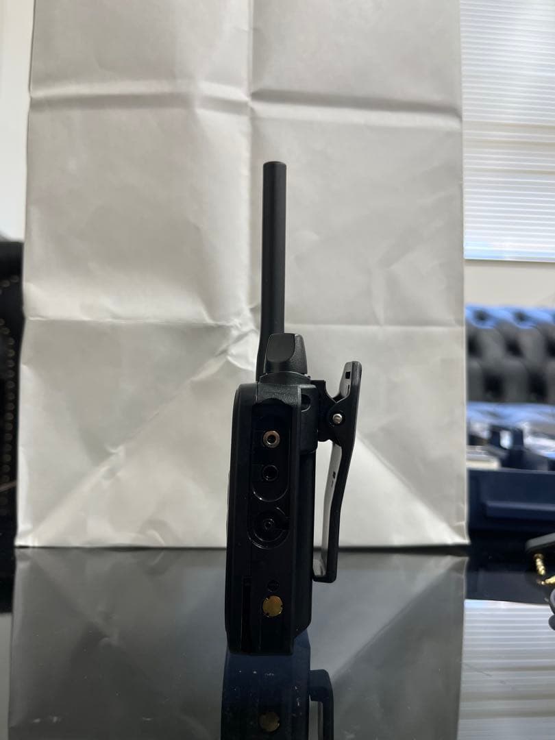 特定小電力トランシーバー ウェッジトーキー5台セット　イヤホン付属　送料無料