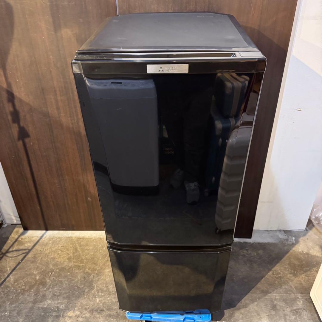 C23★2019年製★三菱　冷蔵庫　ブラック　黒　一人暮らし　洗濯機