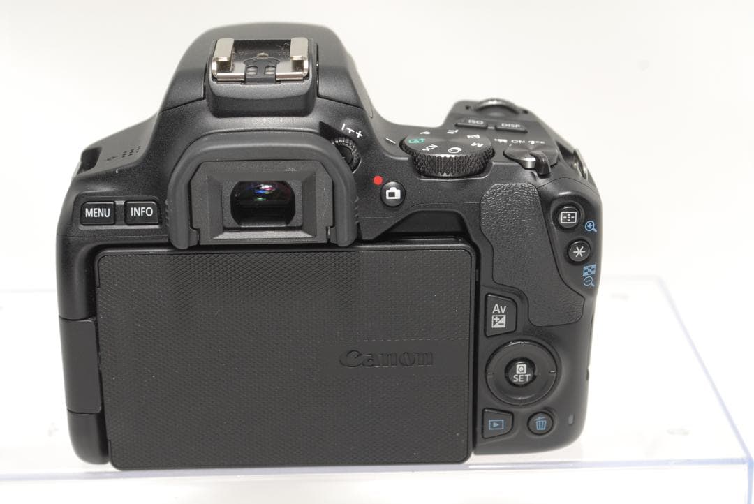 ☘️Wi-Fi搭載✨バッグ付☘️Canon kiss x10 ダブルレンズ