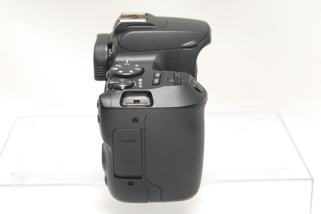 ☘️Wi-Fi搭載✨バッグ付☘️Canon kiss x10 ダブルレンズ