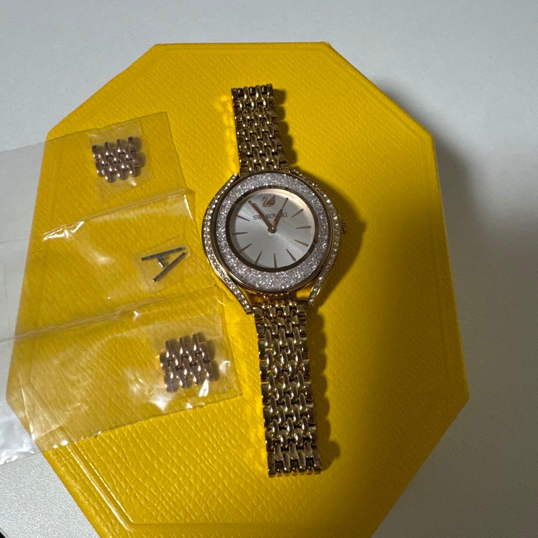 スワロフスキー 腕時計　ウオッチ