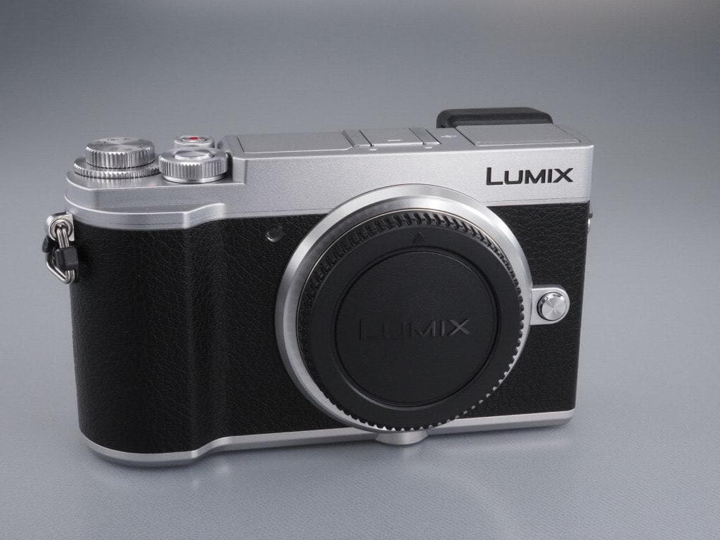 シャッター数623回。美品パナソニック LUMIX DC-GX7MK3 シルバー