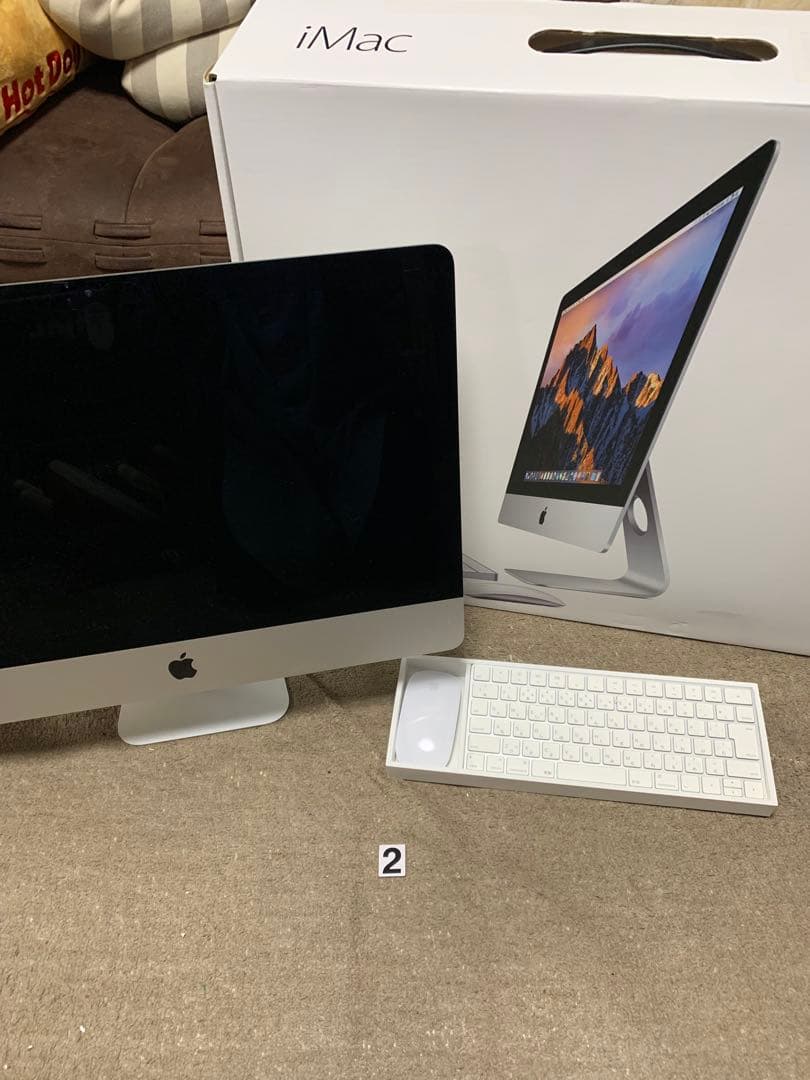 ジャンク Apple iMac 21.5インチ A1418 元箱付き　動作未確認