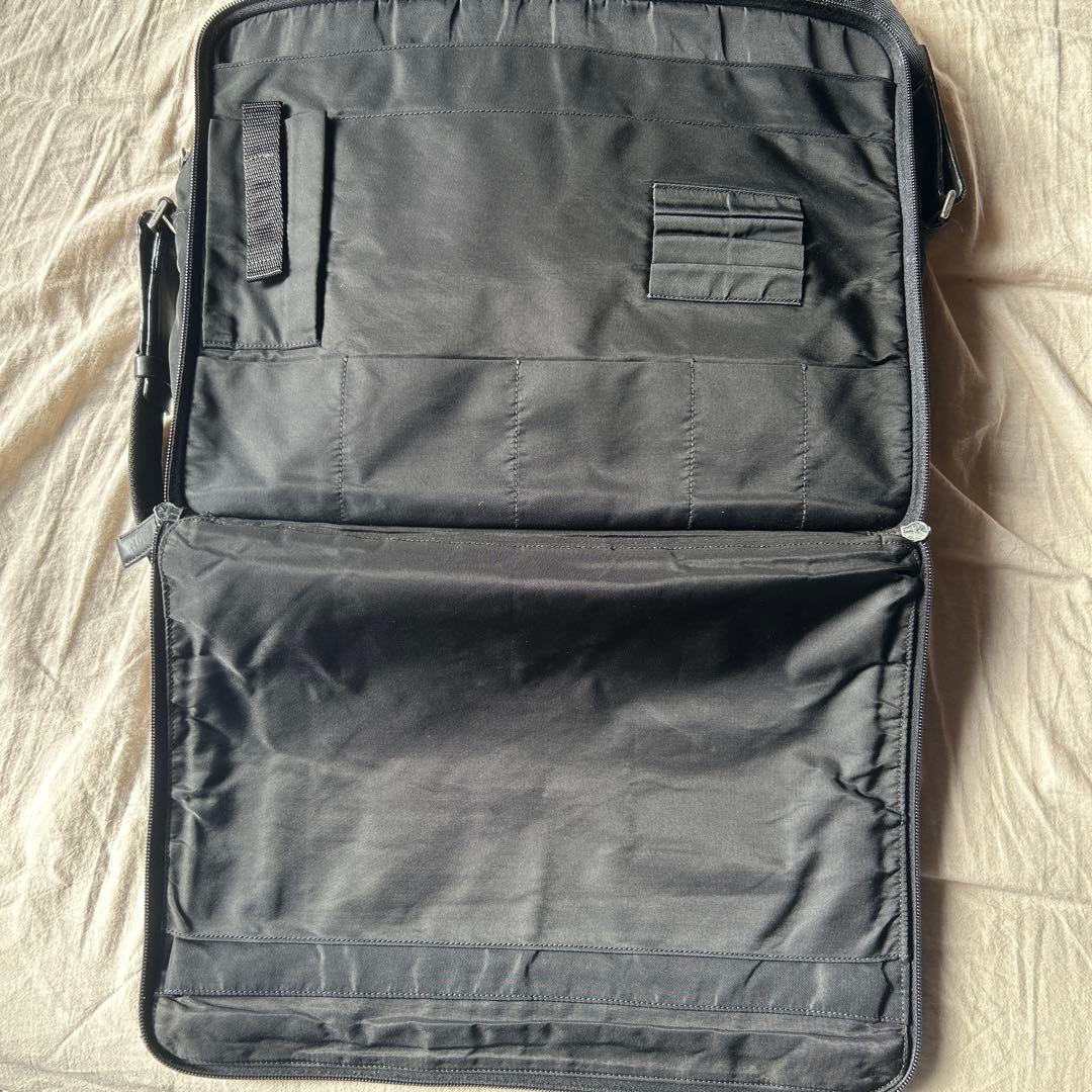 PRADA プラダ ビジネスバッグ ナイロン 2way 三角プレート V407