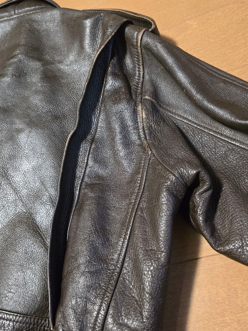 国産ビンテージ.レザージャケット. ミリタリーA2.日本製.L.