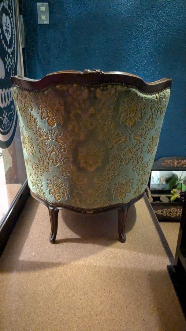 直接引取り　カリモクdomani クラシックスタイル アームチェア　ドマーニルイ