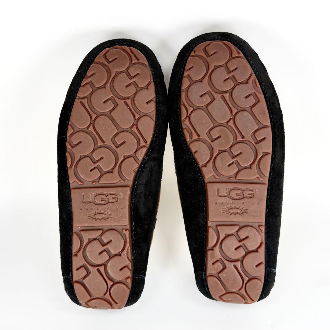 【新品未使用】UGG DAKOTA スエード モカシン スリッポン 黒 23.0