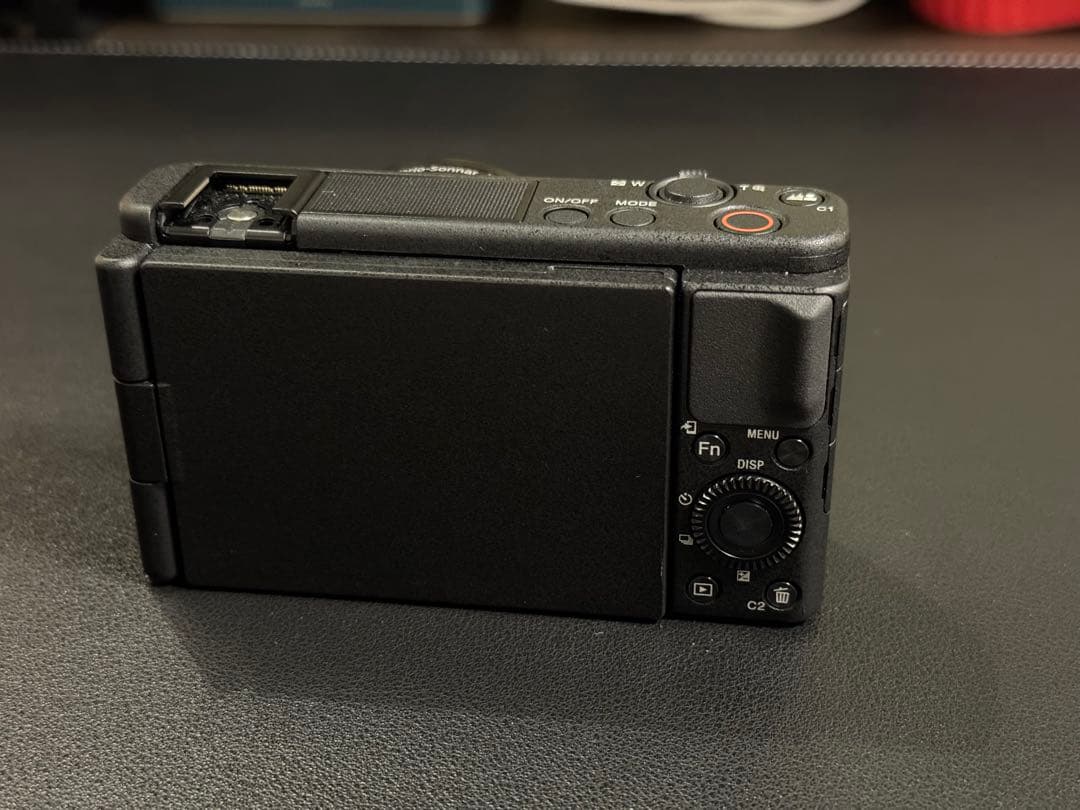 本日限定！値下中：Sony vlogcam zv-1デジタルカメラ本体と三脚付き