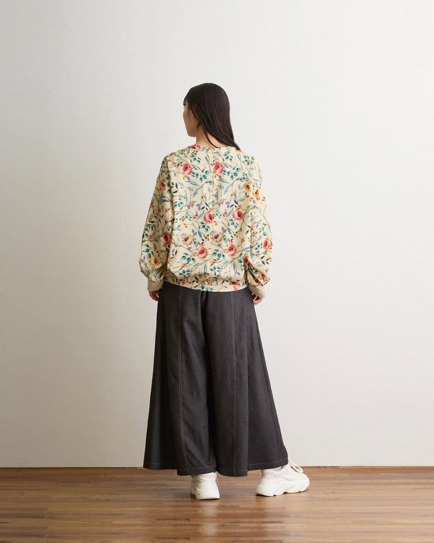 ロイスクレヨン ピオニーフラワー ブラウス プルオーバー 花柄 &ellecy